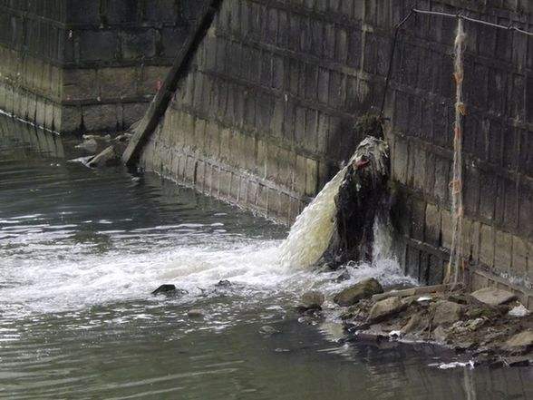 生活污水圖片.jpg